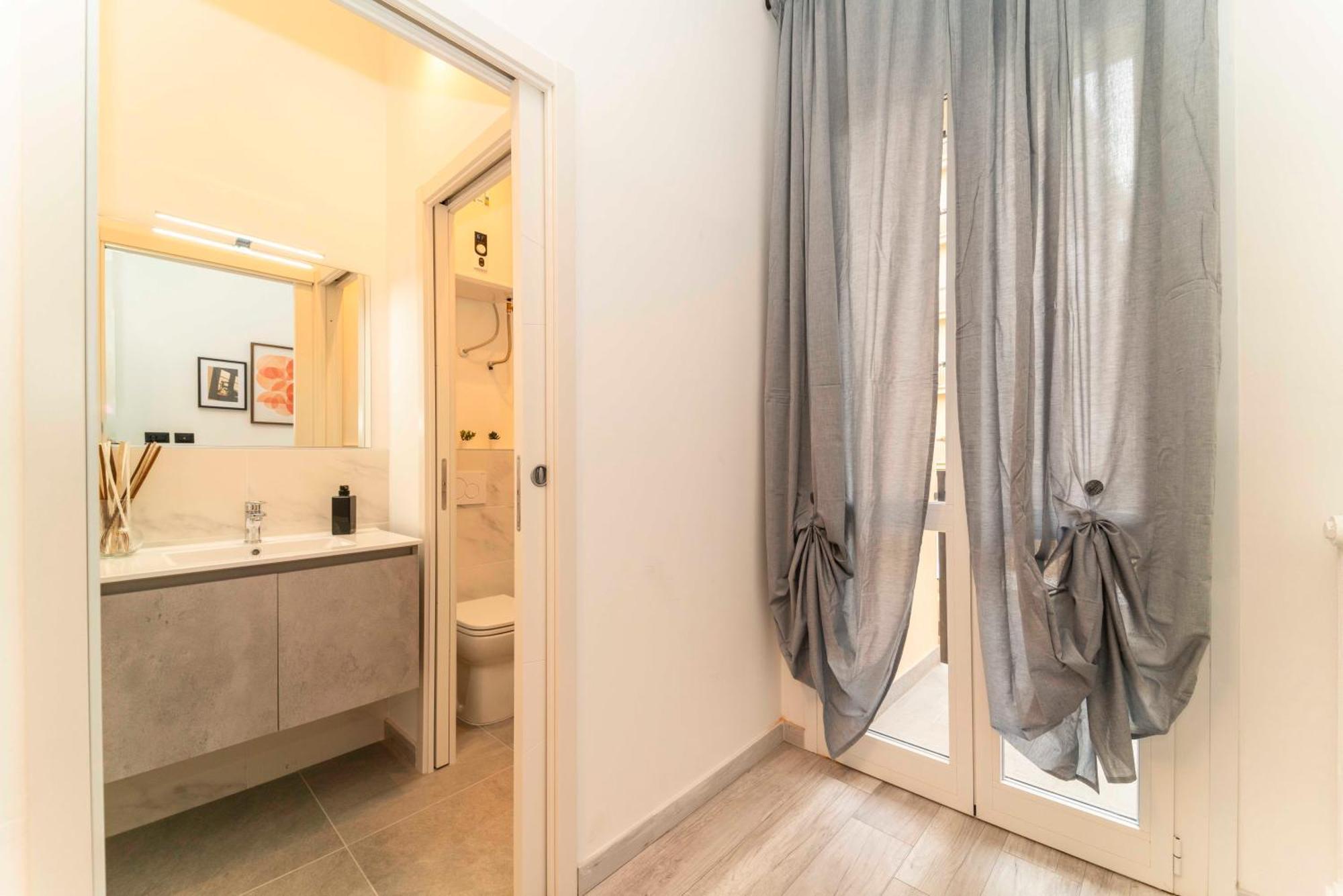2 B&business - 50 Mt Dalle Molinette, 300 Mt Da Metro Spezia, 1k M Da Lingotto Fiere *
